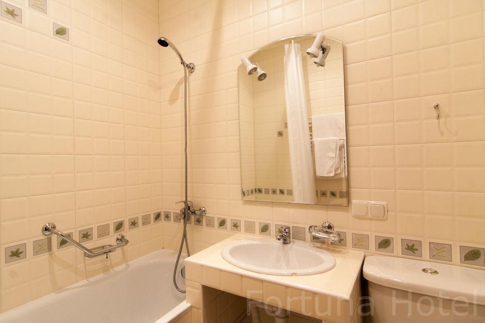 Fortuna Hotel Kiszyniów Zewnętrze zdjęcie