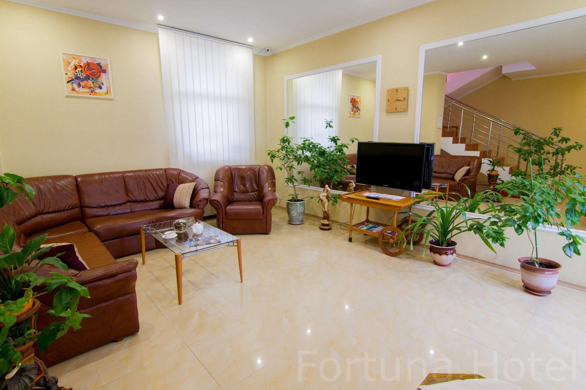 Fortuna Hotel Kiszyniów Zewnętrze zdjęcie
