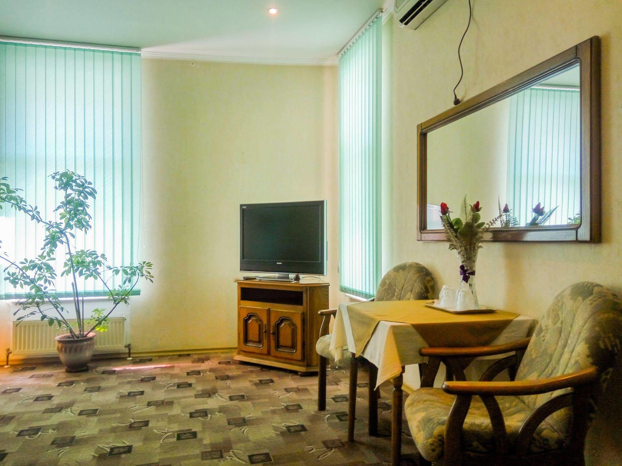 Fortuna Hotel Kiszyniów Zewnętrze zdjęcie