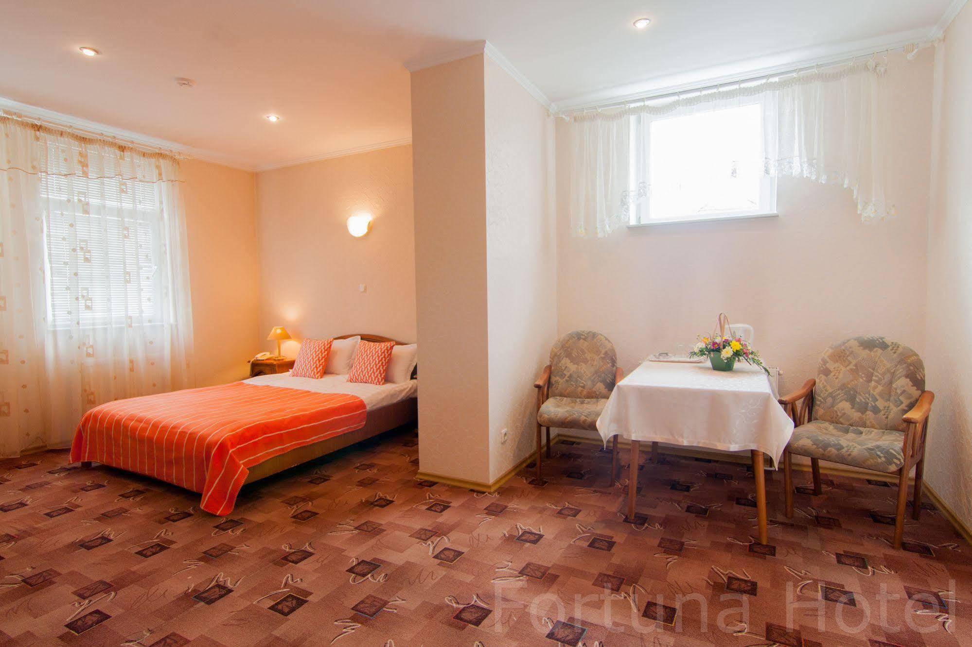 Fortuna Hotel Kiszyniów Zewnętrze zdjęcie