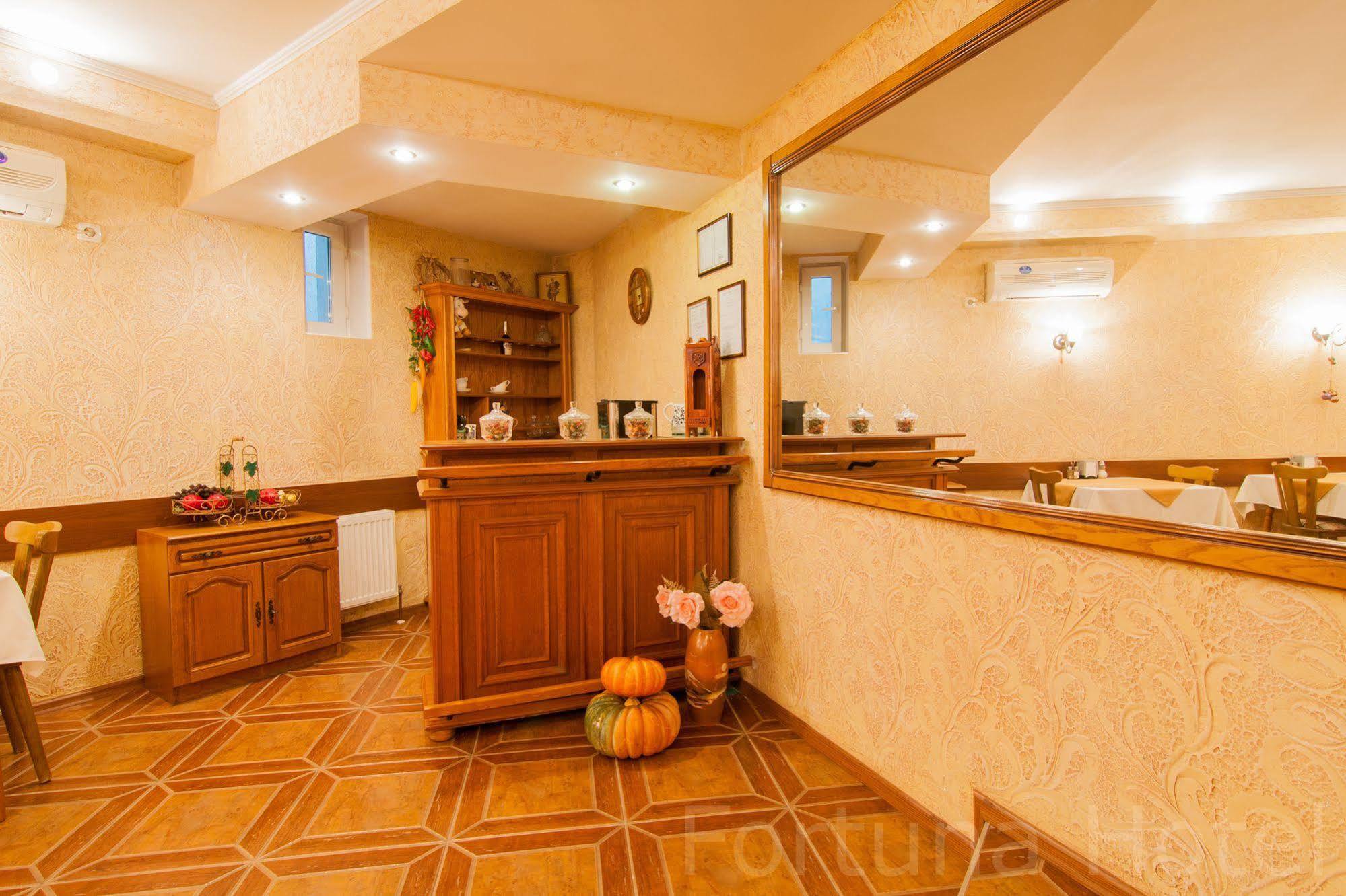 Fortuna Hotel Kiszyniów Zewnętrze zdjęcie