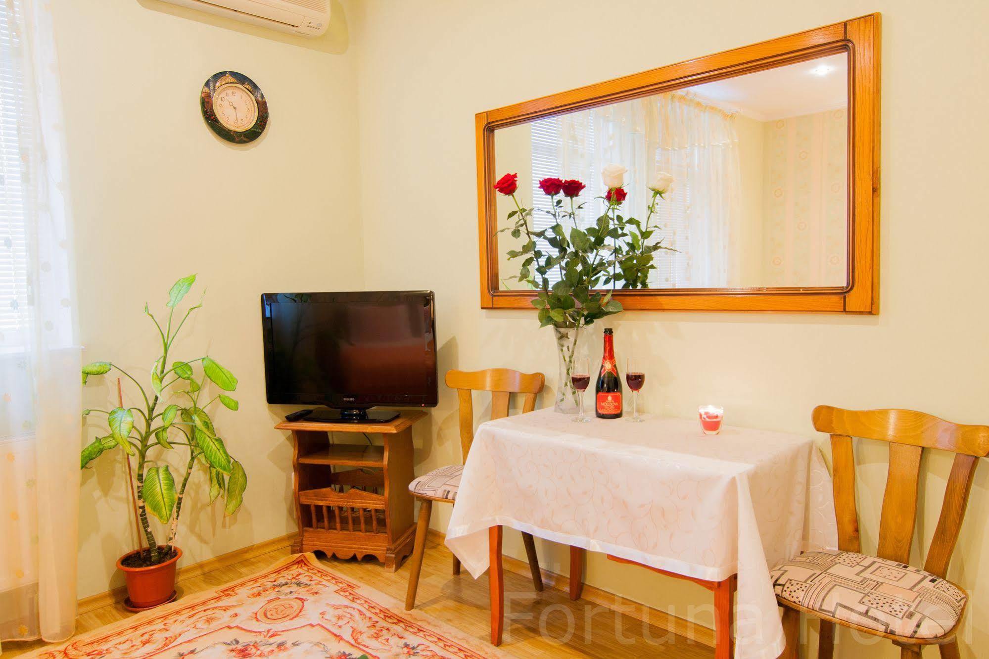 Fortuna Hotel Kiszyniów Zewnętrze zdjęcie